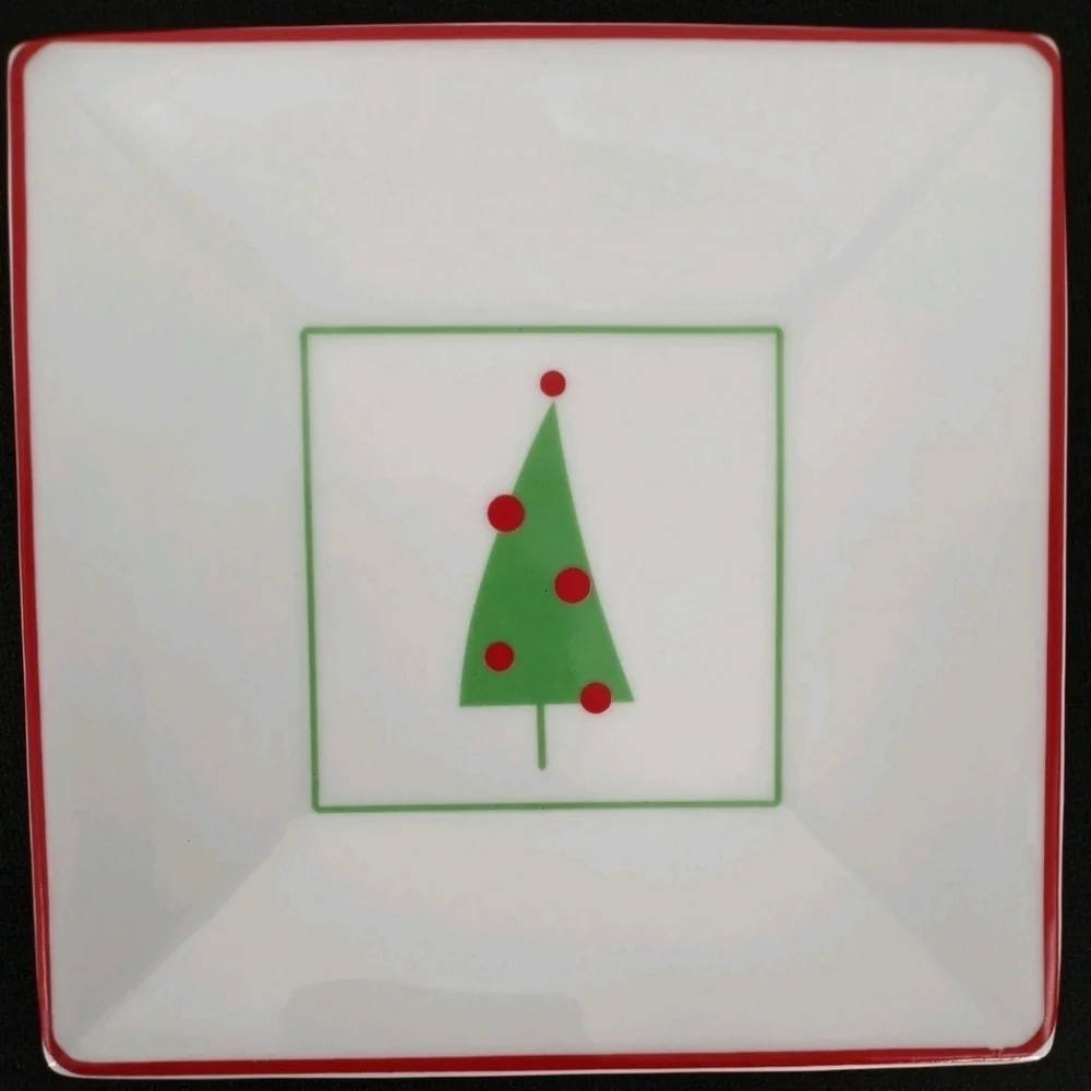 CRATE & BARREL Red Green 5.5